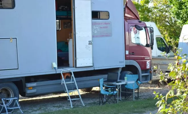 Les Ecuries d'Angelin à Saint-Étienne, c'est aussi le coaching, l'accompagnement et le transport de vos chevaux en compétition., Le Chambon Fougerolles, Les Ecuries d'Angelin